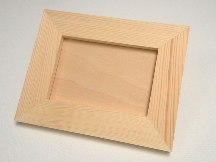 Дървена рамка за снимки 18 x 23 см
