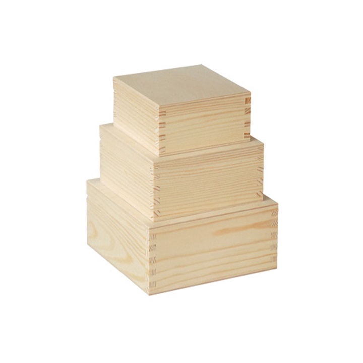 Комплект от дървени кутии за декорация - 3 части